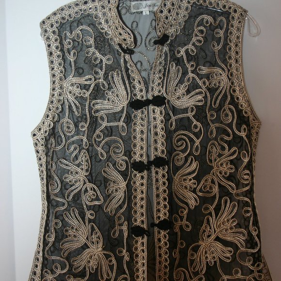 Jin Xiu Jackets & Blazers - Jin Xiu Black and Gold Soutache Ribbon Embroidered Lace Vest R-498